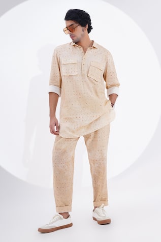 Jajaabor Dot Print Kurta With Pant 