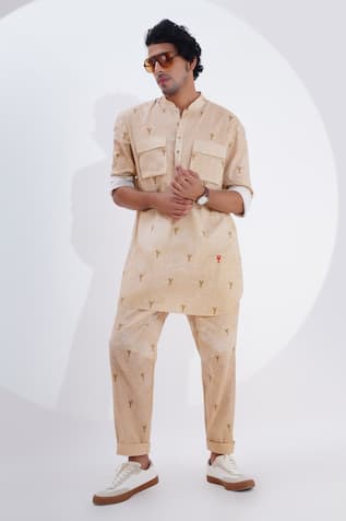 Jajaabor Linen Lobster Print Kurta With Pant 