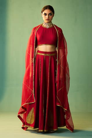 Nishar Ahmed Navya Hand Embroidered Lehenga Set 