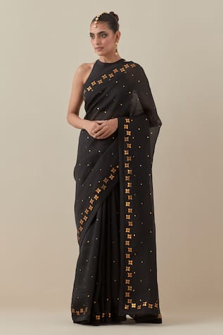 PRIYAL PRAKASH Zardozi Embroidered Saree With Blouse 