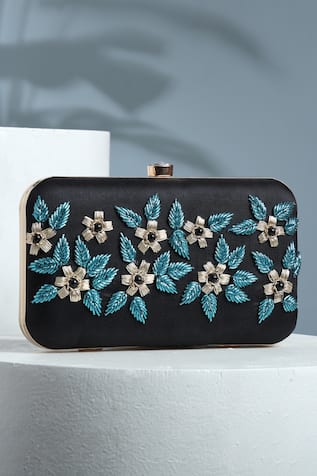 Midnight Blossom Embroidered Clutch With Detachable Sling Chain 