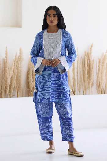 Inej Kashmiri Geometric Print Kurta & Salwar Set 