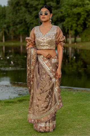 Nikita Vishakha Mirror Embroidered Saree With Blouse 