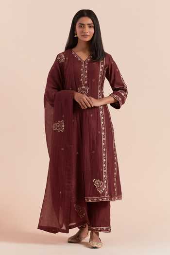 Priya Chaudhary Flower Print Kurta Pant Set 