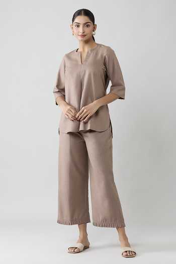Naintara Bajaj Front Inverted Pleated Top & Pant Co-ord Set 