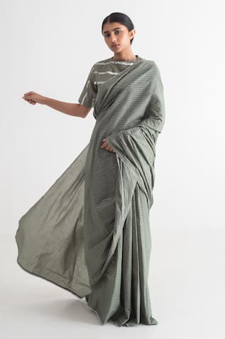 Merakus Zari Embroidered Cotton Saree With Blouse 