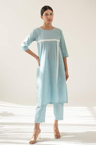 Merakus Applique Kurta With Pant 