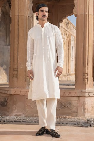 Preevin Blossom Mirror Vine Embroidered Kurta Set 