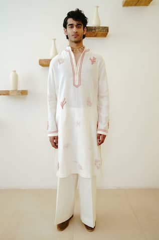 Wabi Sabi By Anshum-Ritesh Seashells Hand Painted Kurta Set 