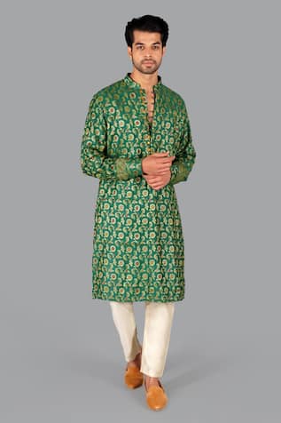 Gaurav Katta Banarasi Silk Floral Jaal Kurta With Pant 