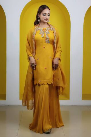 Lasha Floral Hand Embroidered Kurta Palazzo Set 