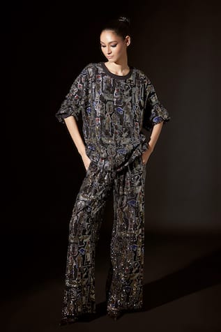 Itrh Egyptian Enigma Crystal Embellished Sweatshirt& Baggy Pant Set 