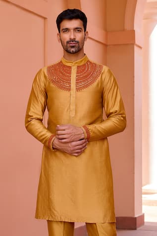 Dori Embroidered Striaght Kurta 