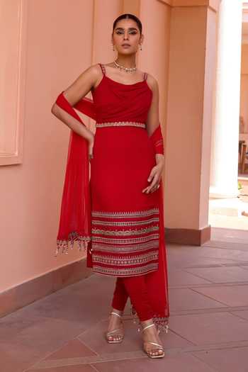 ISHA GUPTA TAYAL Kasturi Border Embroidered Straight Kurta Churidar Set 