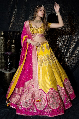 Sidhaarth & Disha Gul Shamiyana Resham Embroidered Lehenga Set 