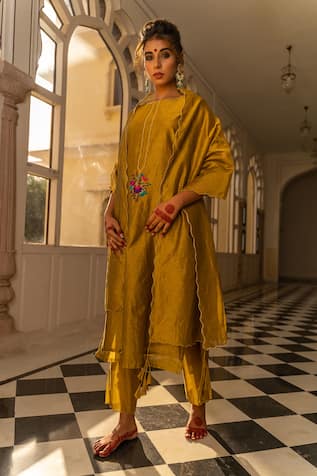 The Home Affair Chanderi Zari Embroidered Kurta Pant Set 