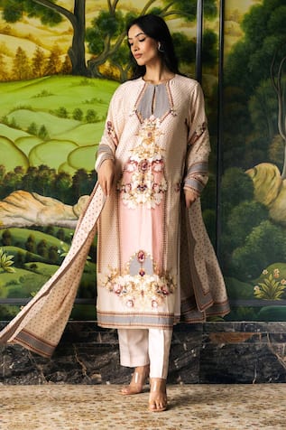 Falguni Shane Peacock Zelus Kurta Set 