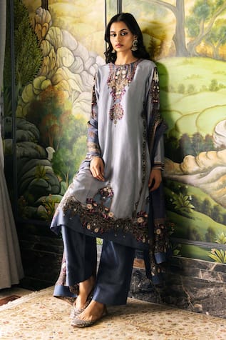 Falguni Shane Peacock Camilla Kurta Set 