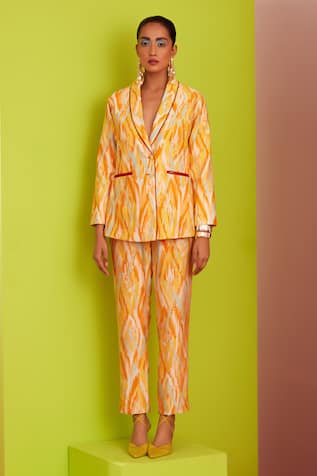 Abstract Print Blazer With Straight Pant 