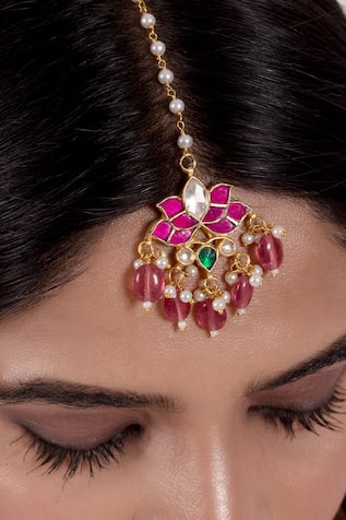 SHLOK JEWELS Kundan Embellished Maangtikka 