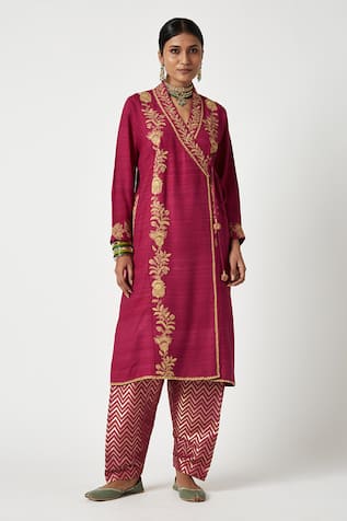 Payal Pratap Akilah Embroidered Kurta With Salwar 