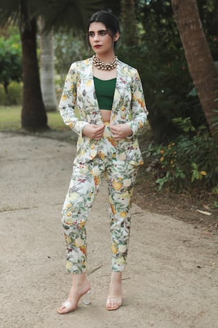 The Long iLand Fruit Print Blazer Pant Set 