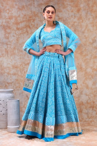 POMCHA JAIPUR Bandhani Print Lehenga Set 