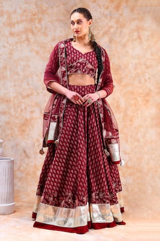 POMCHA JAIPUR Flower Print Lehenga Set 