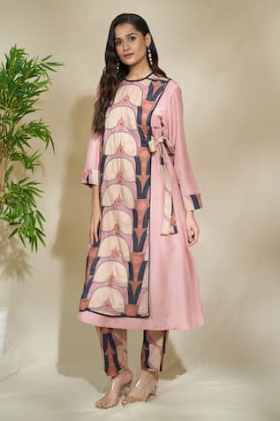 The Home Affair Geometric Print Overlap Jacket Kurta Set 