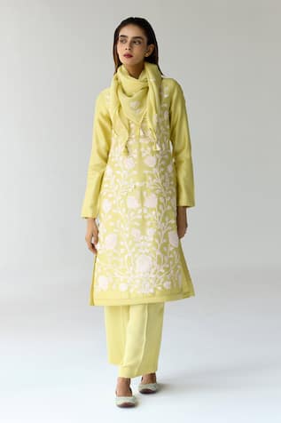 Shyam Narayan Prasad Floral Hand Embroidered Chanderi Kurta Set 