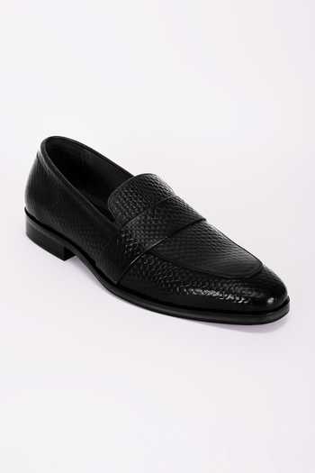 Bubber Couture Jackson Mesh Pointed-Toe Moccasin Shoes 