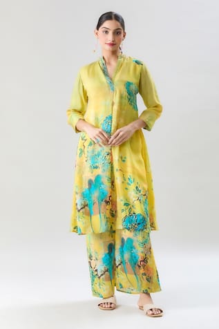 Samyukta Singhania Floral Branch Print Kurta With Pant 