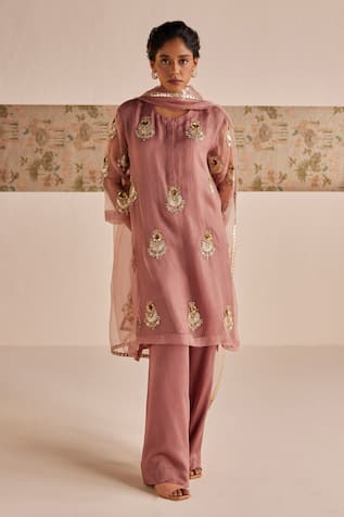 Esha Arora Zardozi Embroidered Kurta Pant Set 