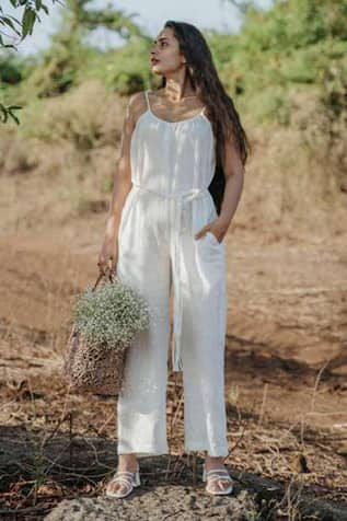 Akashi Clothing Tie Up Strap Jumpsuit With Belt 