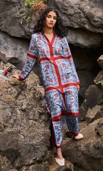 Dash And Dot Paisley Print Longline Shirt Kurta & Pant Set 