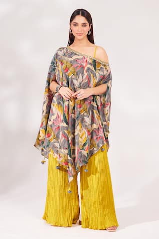 Chaashni by Maansi and Ketan Printed Kaftan Sharara Set 