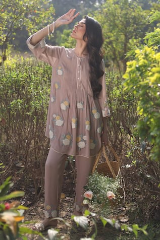 SUMMER BY PRIYANKA GUPTA Harvest Embroidered Pleated Kurta & Pant Set 