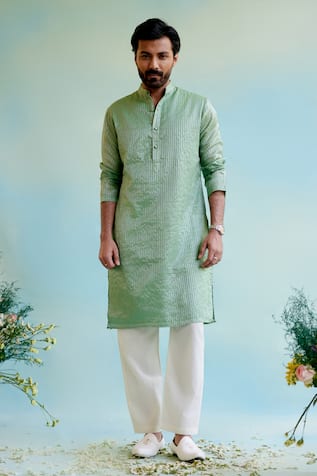 Stripe Pattern Straight Kurta 