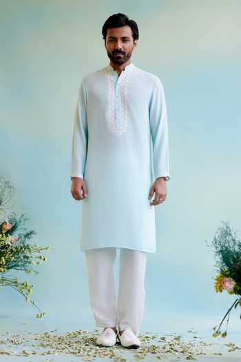 Nero India Floral Dori Embroidered Straight Kurta 