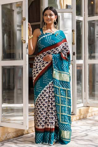 Geroo Jaipur Gharchola Pallu Floral Saree With Unstitched Blouse Piece 