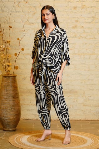 Sajeda A Lehry Athena Stripe Print Tunic & Pant Set 