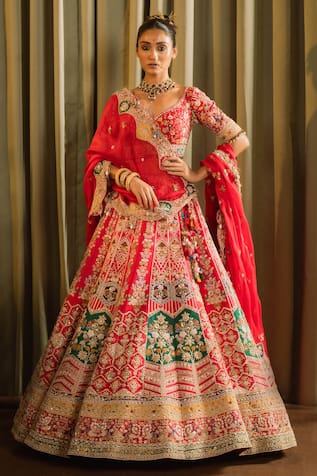 Pallavi Poddar Eena Floral Geometric Embroidered Bridal Lehenga Set 