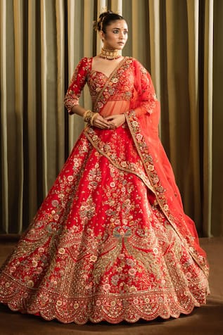 Pallavi Poddar Mor Scallop Zardozi Embroidered Bridal Lehenga Set 