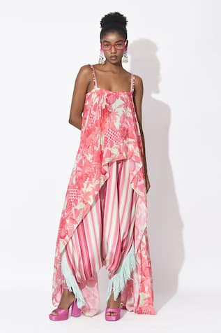 Rishi and Vibhuti Breezy Bay Kurta With Dhoti 