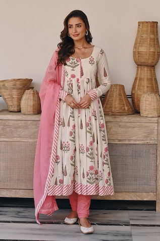 KARAJ JAIPUR Floral Butta Print Anarkali Set