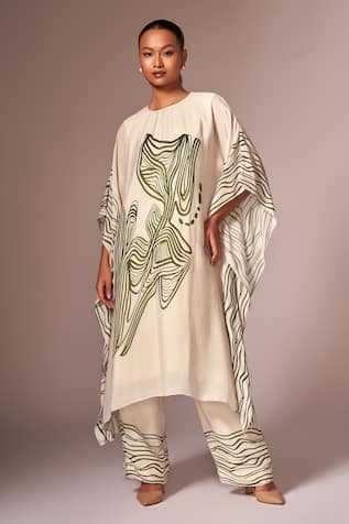 Neetiandmudita Stencil Ink Kaftan Tunic & Pant Set 