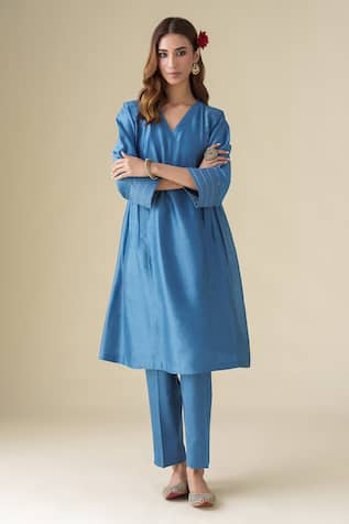 Mushio Vaayu Chanderi Silk Kurta 