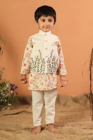 CUTE COUTURE Floral Embroidered Jacket Kurta Set 