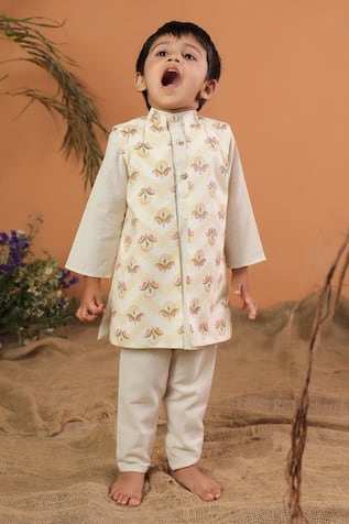 CUTE COUTURE Floral Pattern Jacket Kurta Set 