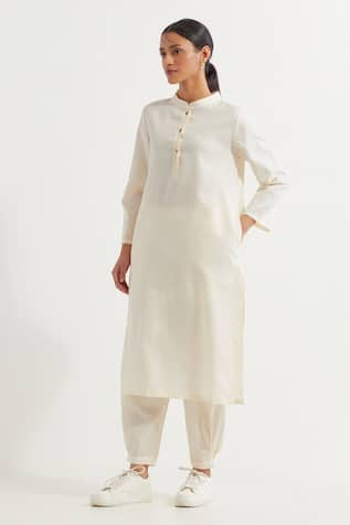 TIC Boyfriend Straight Plain Kurta With Pant 